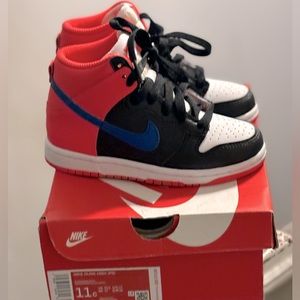 Hi Top Boys Nike Dunks
